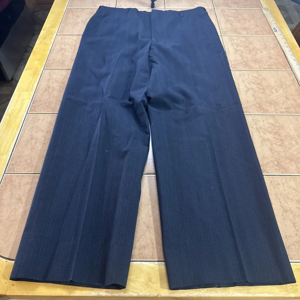 Hart Schaffner Marx Silver Trumpeter Suit 40R Pants 34 x 29 Blue Stripe USA Made